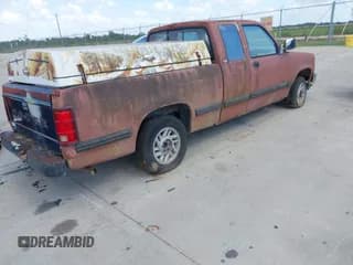 ✅ 1993 Dodge Dakota • VIN: 1B7FL23X3PS233536 • Lot: 43363640. Wystawiony na IAAI z przebiegiem 190 414 mil. Bezpłatny archiwum sprzedaży aukcyjnych z USA i szczegółowy raport historii pojazdu na DreamBid. Zdjęcie 4.