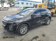 ✅ 2025 Cadillac XT4 FWD Premium Luxury • VIN: 1GYFZCR46SF160711 • Lot: 55175245. Wystawiony na Copart z przebiegiem 5 176 mil. Bezpłatny archiwum sprzedaży aukcyjnych z USA i szczegółowy raport historii pojazdu na DreamBid. Zdjęcie 1.
