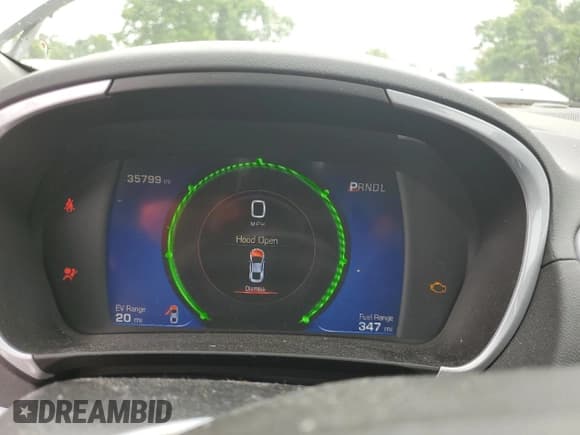 ✅ 2018 Chevrolet Volt LT • VIN: 1G1RC6S53JU145045 • Lot: 55573934. Wystawiony na Copart z przebiegiem 35 799 mil. Bezpłatny archiwum sprzedaży aukcyjnych z USA i szczegółowy raport historii pojazdu na DreamBid. Zdjęcie 9.