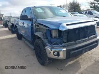 ✅ 2019 Toyota Tundra SR • VIN: 5TFRM5F19KX135013 • Лот: 41469991. Опубликован ранее на IAAI с пробегом 152 889 миль. Бесплатный доступ к архиву аукционных продаж из США и подробный отчёт об истории автомобиля на DreamBid. Изображение 1.