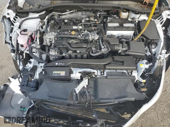 ✅ 2025 Toyota Corolla Cross XLE • VIN: 7MUDAABG1SV130325 • Лот: 69386555. Опубликован ранее на Copart с пробегом 1 223 миль. Бесплатный доступ к архиву аукционных продаж из США и подробный отчёт об истории автомобиля на DreamBid. Изображение 12.