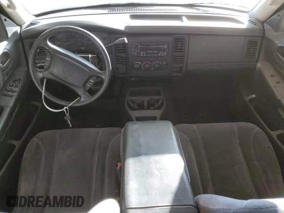 ✅ 2003 Dodge Dakota SLT • VIN: 1D7HL48NX3S135602 • Lot: 79321584. Wystawiony na Copart z przebiegiem Nie podano. Bezpłatny archiwum sprzedaży aukcyjnych z USA i szczegółowy raport historii pojazdu na DreamBid. Zdjęcie 8.