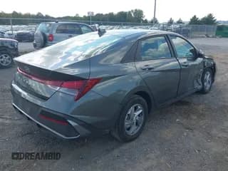 ✅ 2025 Hyundai Elantra SE • VIN: KMHLL4DG0SU894415 • Лот: 43205822. Опубликован ранее на IAAI с пробегом 12 011 миль. Бесплатный доступ к архиву аукционных продаж из США и подробный отчёт об истории автомобиля на DreamBid. Изображение 4.