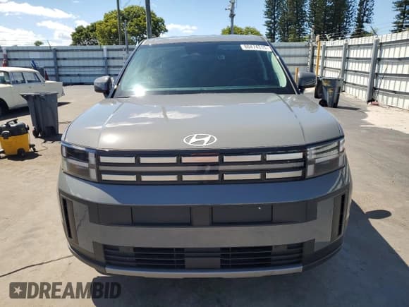 ✅ 2025 Hyundai Santa Fe SE • VIN: 5NMP14GL0SH140409 • Lot: 80474315. Listed on Copart with 12,429 mi. Free auction sales archive from the USA and detailed vehicle history report at DreamBid. Image 5.