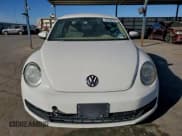 ✅ 2013 Volkswagen Beetle 2.5L • VIN: 3VWJX7AT2DM669016 • Lot: 94439545. Listed on Copart with 82,512 mi. Free auction sales archive from the USA and detailed vehicle history report at DreamBid. Image 5.