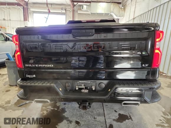 ✅ 2019 Chevrolet Silverado 1500 LT Trail Boss • VIN: 1GCPYFED1KZ426848 • Lot: 92284315. Wystawiony na Copart z przebiegiem 66 538 mil. Bezpłatny archiwum sprzedaży aukcyjnych z USA i szczegółowy raport historii pojazdu na DreamBid. Zdjęcie 6.