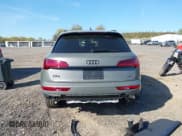 ✅ 2024 Audi Q5 S line Premium Plus • VIN: WA1E2AFY1R2128648 • Lot: 42140811. Wystawiony na IAAI z przebiegiem 1 940 mil. Bezpłatny archiwum sprzedaży aukcyjnych z USA i szczegółowy raport historii pojazdu na DreamBid. Zdjęcie 17.