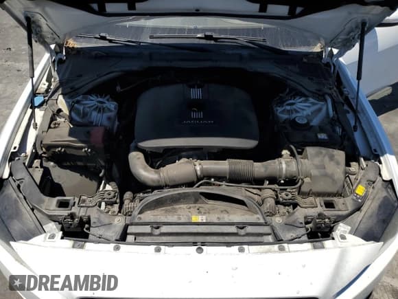 ✅ 2017 Jaguar XE 25t Prestige • VIN: SAJAE4BG1HA952939 • Lot: 63829485. Wystawiony na Copart z przebiegiem 67 543 mil. Bezpłatny archiwum sprzedaży aukcyjnych z USA i szczegółowy raport historii pojazdu na DreamBid. Zdjęcie 11.