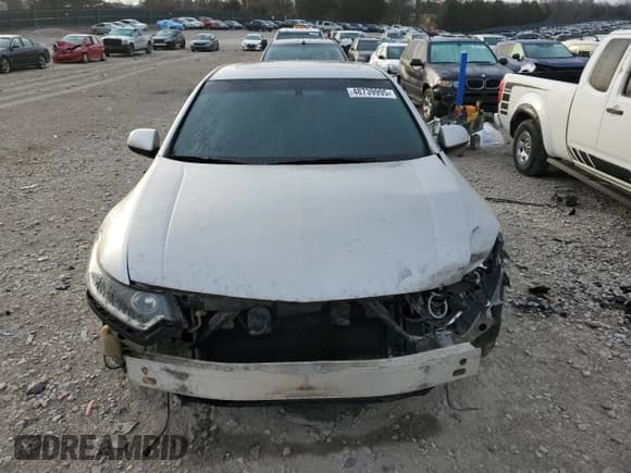 ✅ 2009 Acura TSX • VIN: JH4CU25619C030533 • Лот: 48739995. Опубликован ранее на Copart с пробегом 179 017 миль. Бесплатный доступ к архиву аукционных продаж из США и подробный отчёт об истории автомобиля на DreamBid. Изображение 5.