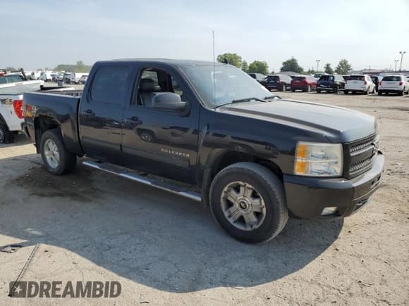 ✅ 2010 Chevrolet Silverado 1500 LT • VIN: 3GCRKSE30AG259973 • Lot: 68992134. Listed on Copart with 253,790 mi. Free auction sales archive from the USA and detailed vehicle history report at DreamBid. Image 4.