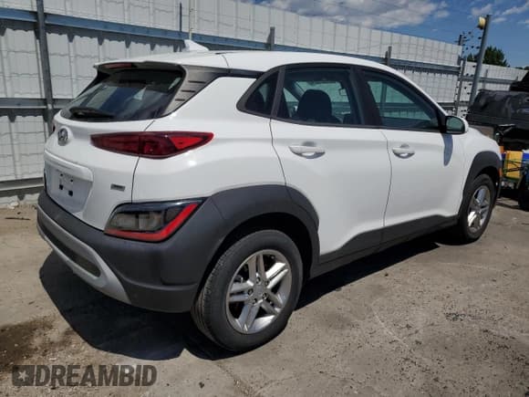 ✅ 2022 Hyundai Kona SE • VIN: KM8K2CAB5NU790587 • Лот: 61561874. Опубликован ранее на Copart с пробегом 25 388 миль. Бесплатный доступ к архиву аукционных продаж из США и подробный отчёт об истории автомобиля на DreamBid. Изображение 3.