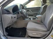 ✅ 2010 Toyota Camry SE • VIN: 4T1BF3EK9AU028615 • Лот: 82566945. Опубликован ранее на Copart с пробегом 121 211 миль. Бесплатный доступ к архиву аукционных продаж из США и подробный отчёт об истории автомобиля на DreamBid. Изображение 7.