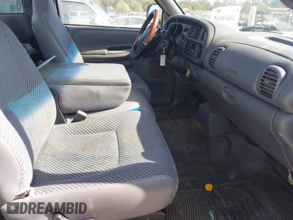 2001 Dodge 1500 Work Special with VIN 1B7HC16X81S270717, listed as a IAAI auction lot 43470669 with 207,492 mi miles and . Bid and sale history available at DreamBid. Image 5.