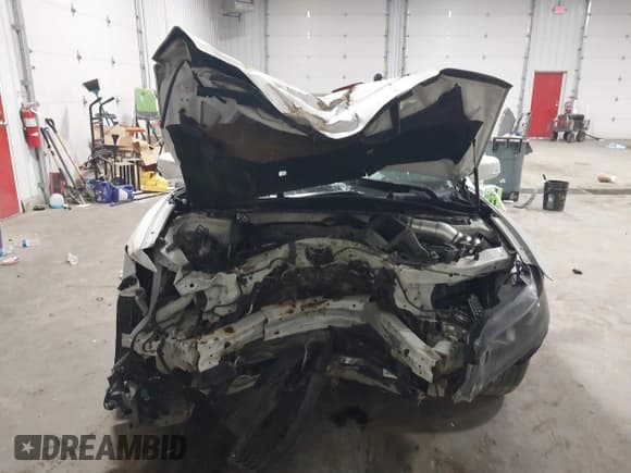 ✅ 2013 Honda Accord EX-L • VIN: 1HGCT2B81DA002764 • Lot: 43033280. Listed on IAAI with 146,659 mi. Free auction sales archive from the USA and detailed vehicle history report at DreamBid. Image 12.