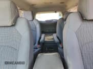 ✅ 2016 Chevrolet Traverse LT • VIN: 1GNKRGKD4GJ164323 • Lot: 87456425. Wystawiony na Copart z przebiegiem Nie podano. Bezpłatny archiwum sprzedaży aukcyjnych z USA i szczegółowy raport historii pojazdu na DreamBid. Zdjęcie 10.