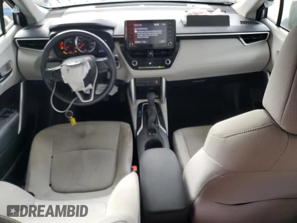 ✅ 2022 Toyota Corolla Cross LE • VIN: 7MUCAAAG7NV036483 • Lot: 92058475. Listed on Copart with 73,521 mi. Free auction sales archive from the USA and detailed vehicle history report at DreamBid. Image 8.