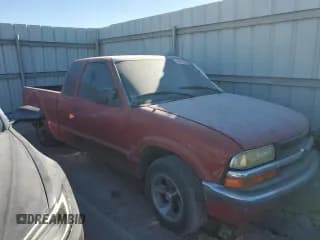 ✅ 1998 Chevrolet S-10 LS • VIN: 1GCCS1944W8128156 • Лот: 73670974. Опубликован ранее на Copart с пробегом Не указан. Бесплатный доступ к архиву аукционных продаж из США и подробный отчёт об истории автомобиля на DreamBid. Изображение 4.