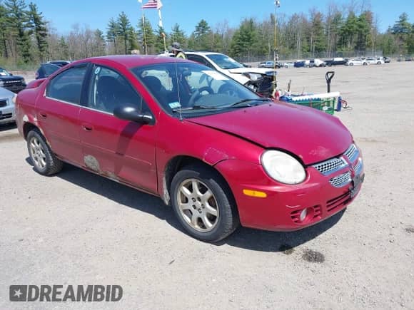 2005 Dodge Neon SXT z VIN 1B3ES56C95D266052, wystawiony jako IAAI lot #42154635 z przebiegiem 130 744 mil mil oraz . Historia ofert i sprzedaży dostępna na DreamBid. Obrazek 1.