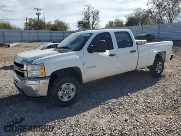 ✅ 2012 Chevrolet Silverado 2500HD Work Truck • VIN: 1GC1CVCG9CF172465 • Lot: 93243875. Wystawiony na Copart z przebiegiem 230 297 mil. Bezpłatny archiwum sprzedaży aukcyjnych z USA i szczegółowy raport historii pojazdu na DreamBid. Zdjęcie 1.