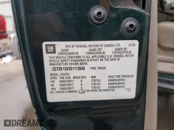 2006 GMC Sierra 1500 Work Truck with VIN 2GTEK19V261113546, listed as a Copart auction lot 41449005 with 202,323 mi miles and Clean title. Bid and sale history available at DreamBid. Image 12.
