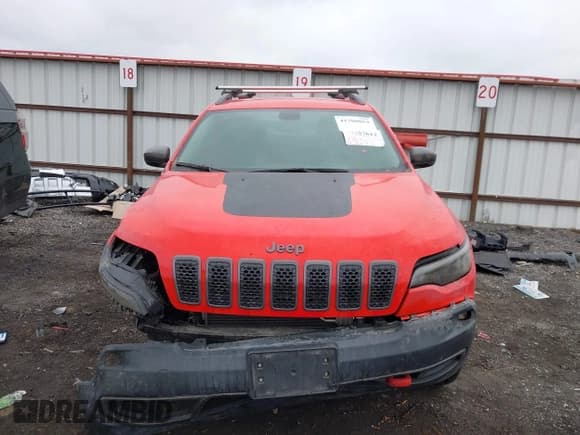 ✅ 2019 Jeep Cherokee Trailhawk • VIN: 1C4PJMBX4KD337408 • Лот: 41788054. Опубликован ранее на IAAI с пробегом 42 365 миль. Бесплатный доступ к архиву аукционных продаж из США и подробный отчёт об истории автомобиля на DreamBid. Изображение 12.
