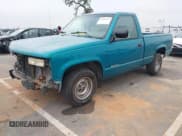 ✅ 1994 GMC Sierra 1500 • VIN: 1GTDC14Z2RZ509443 • Lot: 43851859. Wystawiony na IAAI z przebiegiem 195 975 mil. Bezpłatny archiwum sprzedaży aukcyjnych z USA i szczegółowy raport historii pojazdu na DreamBid. Zdjęcie 2.