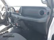 ✅ 2024 Jeep Wrangler Rubicon • VIN: 1C4PJXFG9RW336006 • Лот: 43709104. Опубликован ранее на IAAI с пробегом 24 665 миль. Бесплатный доступ к архиву аукционных продаж из США и подробный отчёт об истории автомобиля на DreamBid. Изображение 5.