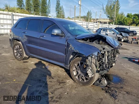 ✅ 2020 Jeep Grand Cherokee High Altitude • VIN: 1C4RJECG5LC219999 • Lot: 95026655. Listed on Copart with 81,459 mi. Free auction sales archive from the USA and detailed vehicle history report at DreamBid. Image 4.