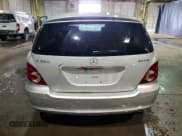 ✅ 2007 Mercedes-Benz R 3.5L • VIN: 4JGCB65E97A058042 • Lot: 49876895. Listed on Copart with 179,682 mi. Free auction sales archive from the USA and detailed vehicle history report at DreamBid. Image 6.