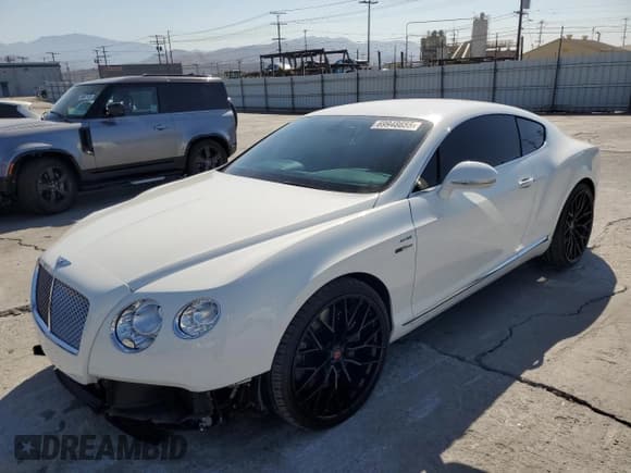 ✅ 2015 Bentley Continental GT • VIN: SCBFU7ZA6FC041598 • Lot: 69948655. Listed on Copart with 34,692 mi. Free auction sales archive from the USA and detailed vehicle history report at DreamBid. Image 1.