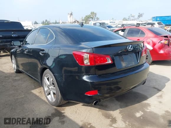 ✅ 2012 Lexus IS 250 • VIN: JTHBF5C21C5176725 • Lot: 42498735. Listed on IAAI with 170,415 mi. Free auction sales archive from the USA and detailed vehicle history report at DreamBid. Image 3.