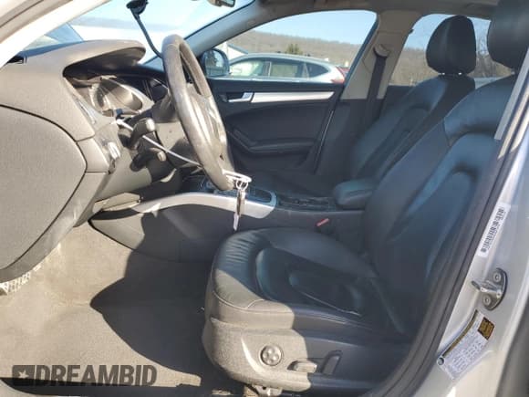 ✅ 2009 Audi A4 Premium Plus • VIN: WAULK78K49A089453 • Лот: 49452205. Опубликован ранее на Copart с пробегом 181 511 миль. Бесплатный доступ к архиву аукционных продаж из США и подробный отчёт об истории автомобиля на DreamBid. Изображение 7.