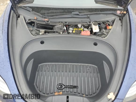 ✅ 2021 Tesla Model 3 Standard Range Plus • VIN: 5YJ3E1EA4MF907542 • Lot: 83762565. Wystawiony na Copart z przebiegiem 31 436 mil. Bezpłatny archiwum sprzedaży aukcyjnych z USA i szczegółowy raport historii pojazdu na DreamBid. Zdjęcie 11.