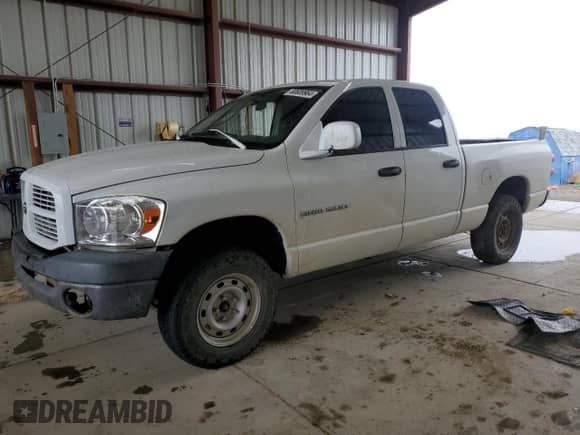 2007 Dodge 1500 ST with VIN 1D7HU18PX7J592967, listed as a Copart auction lot 60609964 with 127,395 mi miles and Clean title. Bid and sale history available at DreamBid. Image 1.
