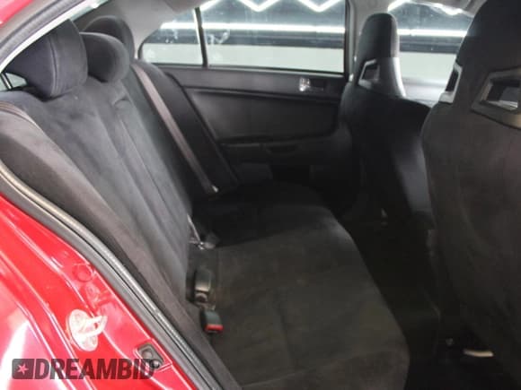 ✅ 2014 Mitsubishi Lancer Evolution GSR • VIN: JA32W8FVXEU024829 • Lot: 71126235. Wystawiony na Copart z przebiegiem 139 979 mil. Bezpłatny archiwum sprzedaży aukcyjnych z USA i szczegółowy raport historii pojazdu na DreamBid. Zdjęcie 6.