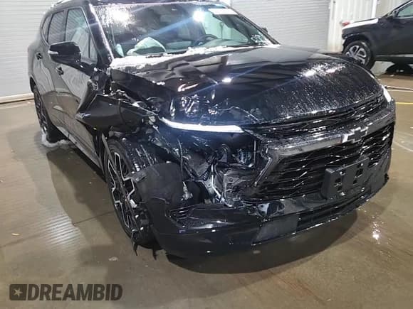 ✅ 2024 Chevrolet Blazer RS • VIN: 3GNKBKRS9RS210015 • Lot: 95186675. Wystawiony na Copart z przebiegiem 7 764 mil. Bezpłatny archiwum sprzedaży aukcyjnych z USA i szczegółowy raport historii pojazdu na DreamBid. Zdjęcie 15.