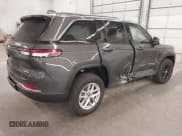 ✅ 2025 Jeep Grand Cherokee Altitude X • VIN: 1C4RJHAG5SC278876 • Лот: 42261321. Опубликован ранее на IAAI с пробегом 819 миль. Бесплатный доступ к архиву аукционных продаж из США и подробный отчёт об истории автомобиля на DreamBid. Изображение 4.