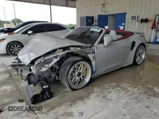 ✅ 2022 Porsche 911 Turbo S • VIN: WP0CD2A9XNS260380 • Lot: 62107785. Wystawiony na Copart z przebiegiem 19 615 mil. Bezpłatny archiwum sprzedaży aukcyjnych z USA i szczegółowy raport historii pojazdu na DreamBid. Zdjęcie 1.