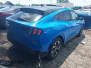 ✅ 2022 Ford Mustang Mach-E Premium • VIN: 3FMTK3R77NMA28340 • Lot: 42233063. Listed on IAAI with 22,893 mi. Free auction sales archive from the USA and detailed vehicle history report at DreamBid. Image 4.