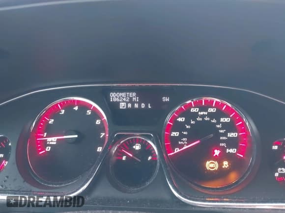 ✅ 2014 GMC Acadia SLE • VIN: 1GKKVPKDXEJ279921 • Lot: 43836427. Listed on IAAI with 186,242 mi. Free auction sales archive from the USA and detailed vehicle history report at DreamBid. Image 7.