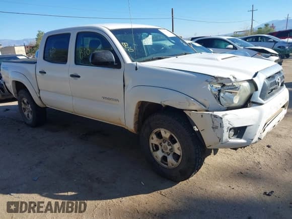 ✅ 2013 Toyota Tacoma • VIN: 3TMLU4ENXDM124566 • Лот: 43767460. Опубликован ранее на IAAI с пробегом 222 193 миль. Бесплатный доступ к архиву аукционных продаж из США и подробный отчёт об истории автомобиля на DreamBid. Изображение 1.