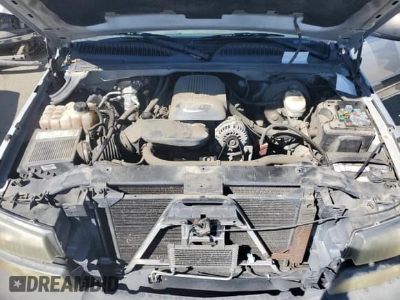 ✅ 2005 Chevrolet Silverado 1500 • VIN: 1GCEC19T75Z187062 • Лот: 70443494. Опубликован ранее на Copart с пробегом 213 905 миль. Бесплатный доступ к архиву аукционных продаж из США и подробный отчёт об истории автомобиля на DreamBid. Изображение 11.