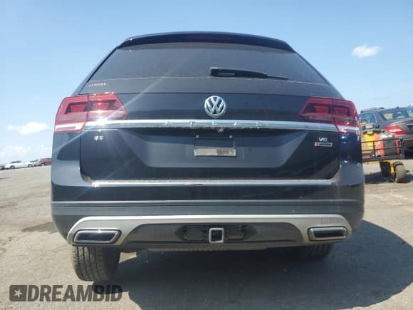 ✅ 2019 Volkswagen Atlas SE • VIN: 1V2UR2CA7KC606404 • Лот: 68467585. Опубликован ранее на Copart с пробегом Не указан. Бесплатный доступ к архиву аукционных продаж из США и подробный отчёт об истории автомобиля на DreamBid. Изображение 6.