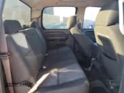 ✅ 2011 Chevrolet Silverado 1500 LS • VIN: 3GCPCREAXBG196524 • Lot: 92111925. Wystawiony na Copart z przebiegiem 176 027 mil. Bezpłatny archiwum sprzedaży aukcyjnych z USA i szczegółowy raport historii pojazdu na DreamBid. Zdjęcie 10.