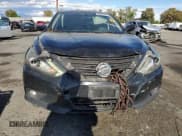 ✅ 2017 Nissan Altima SR • VIN: 1N4BL3APXHC153059 • Lot: 70464605. Wystawiony na Copart z przebiegiem 172 910 mil. Bezpłatny archiwum sprzedaży aukcyjnych z USA i szczegółowy raport historii pojazdu na DreamBid. Zdjęcie 5.