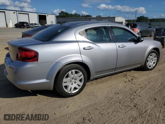 2014 Dodge Avenger SE z VIN 1C3CDZAB4EN108738, wystawiony jako Copart lot #73995744 z przebiegiem 127 834 mil mil oraz Czysty tytuł • Clean title. Historia ofert i sprzedaży dostępna na DreamBid. Obrazek 3.