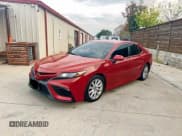 ✅ 2021 Toyota Camry SE • VIN: 4T1G11AK8MU441161 • Лот: 93972195. Опубликован ранее на Copart с пробегом 105 455 миль. Бесплатный доступ к архиву аукционных продаж из США и подробный отчёт об истории автомобиля на DreamBid. Изображение 2.