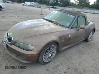 ✅ 2001 BMW Z3 3.0 • VIN: WBACN53411LL46128 • Лот: 83858305. Опубликован ранее на Copart с пробегом 755 562 миль. Бесплатный доступ к архиву аукционных продаж из США и подробный отчёт об истории автомобиля на DreamBid. Изображение 1.