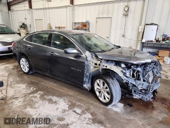 ✅ 2019 Chevrolet Malibu LT • VIN: 1G1ZD5ST5KF154471 • Lot: 85379195. Wystawiony na Copart z przebiegiem 97 975 mil mil. Skorzystaj z bezpłatnego archiwum sprzedaży aukcyjnych z USA i zobacz szczegółowy raport historii pojazdu na DreamBid. Zdjęcie 4.