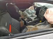 ✅ 2013 Dodge Challenger SRT-8 • VIN: 2C3CDYCJ2DH744113 • Lot: 24570139. Wystawiony na Copart z przebiegiem Nie podano. Bezpłatny archiwum sprzedaży aukcyjnych z USA i szczegółowy raport historii pojazdu na DreamBid. Zdjęcie 5.